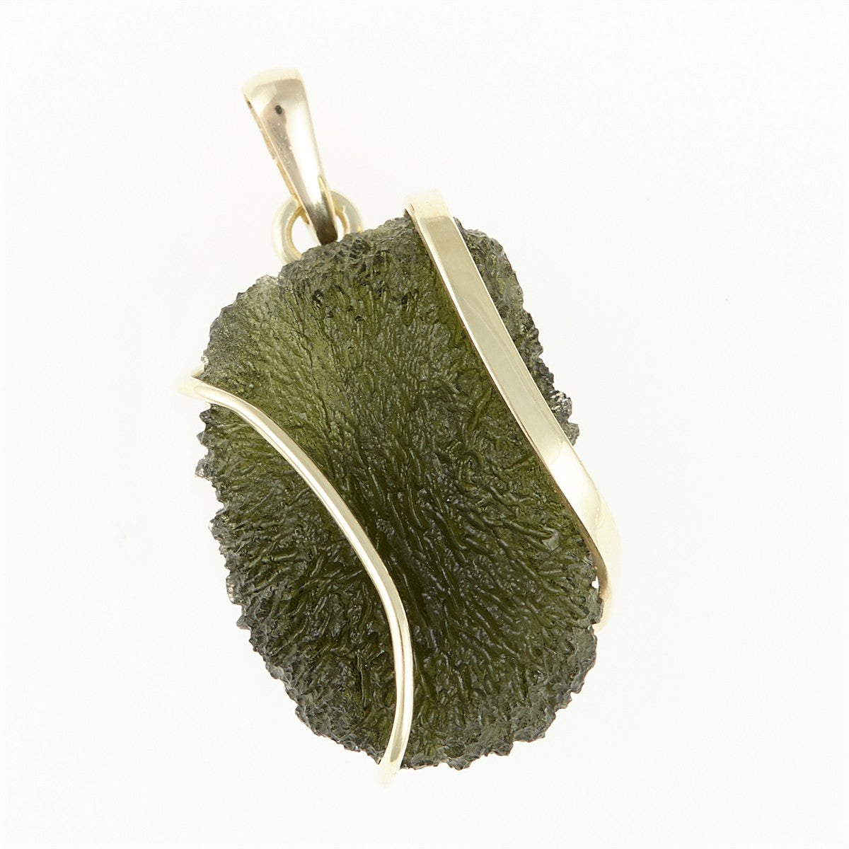 Golden pendant with a moldavite MS12529