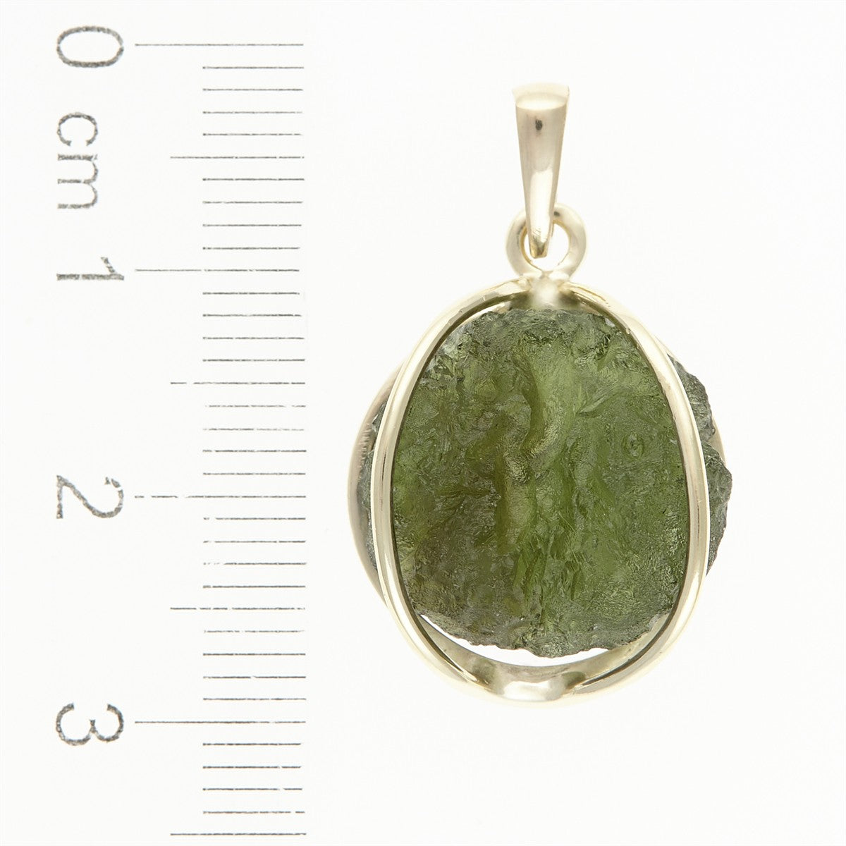 Golden pendant with a moldavite MS12532