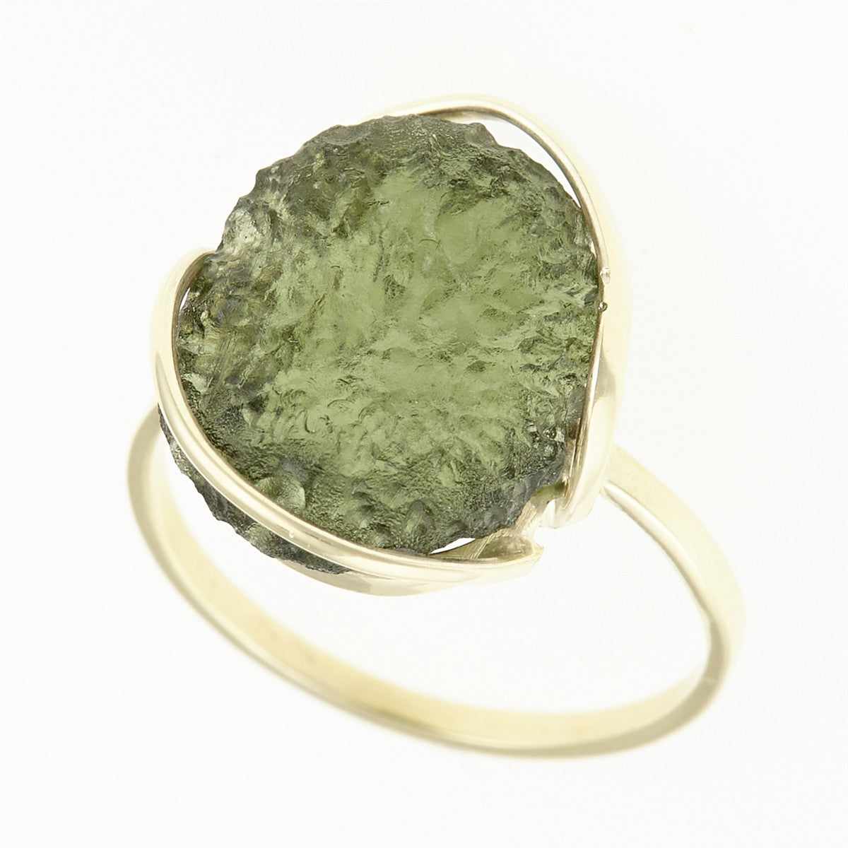 Golden ring with moldavite 12533