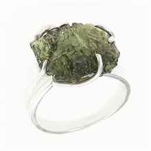 Anello in argento con pietra naturale moldavite 26-001