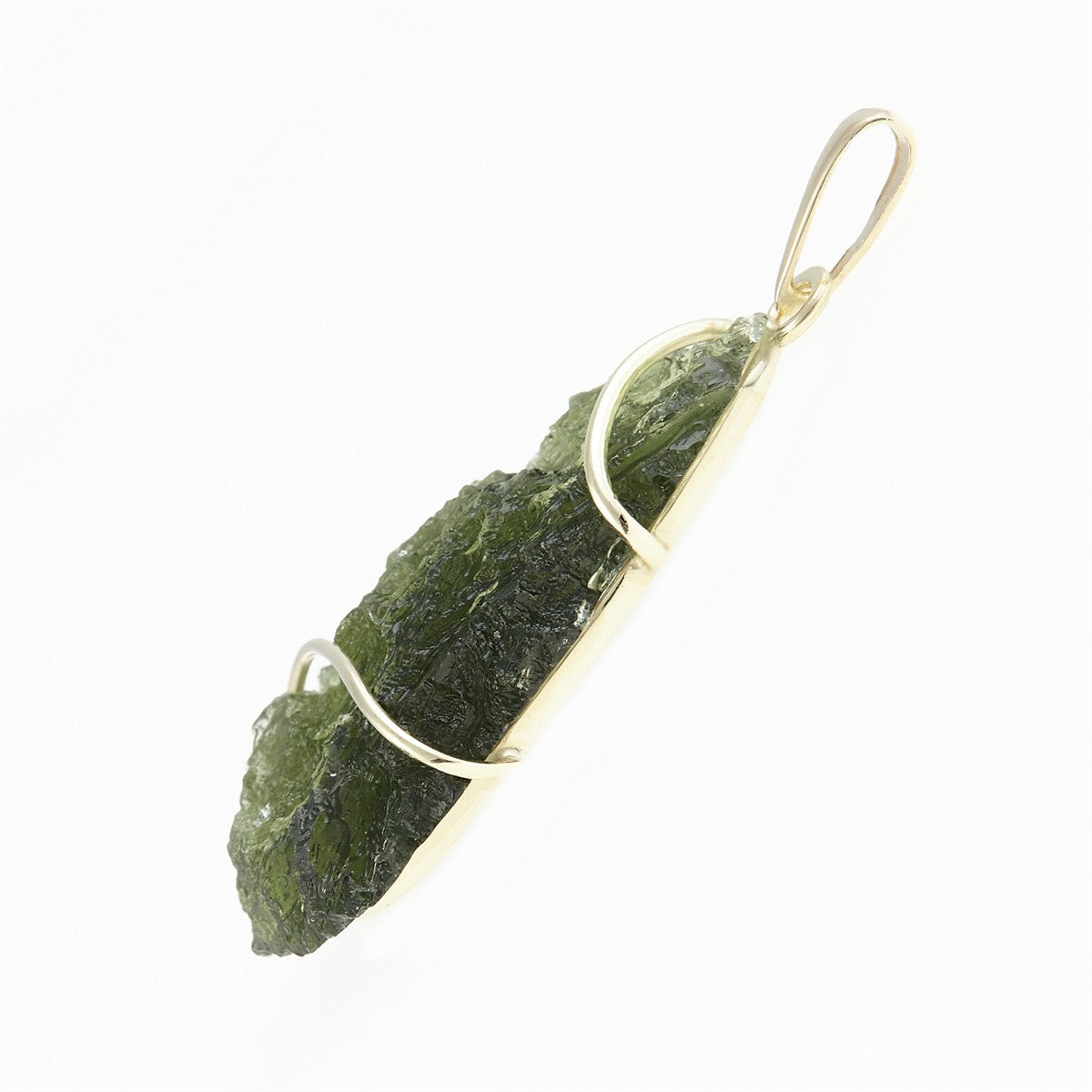 Golden pendant with a moldavite 26-002