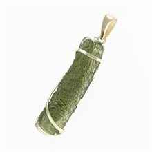 Ciondolo dorato con codice moldavite 26-004