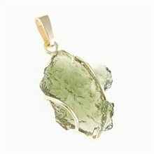 Golden pendant with a moldavite 26-006