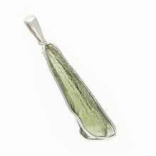 Ciondolo in argento con codice moldavite - 26-044