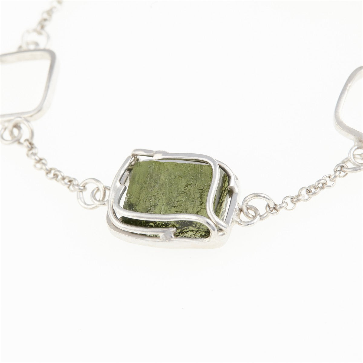 Silver bracelet with moldavite 26-060