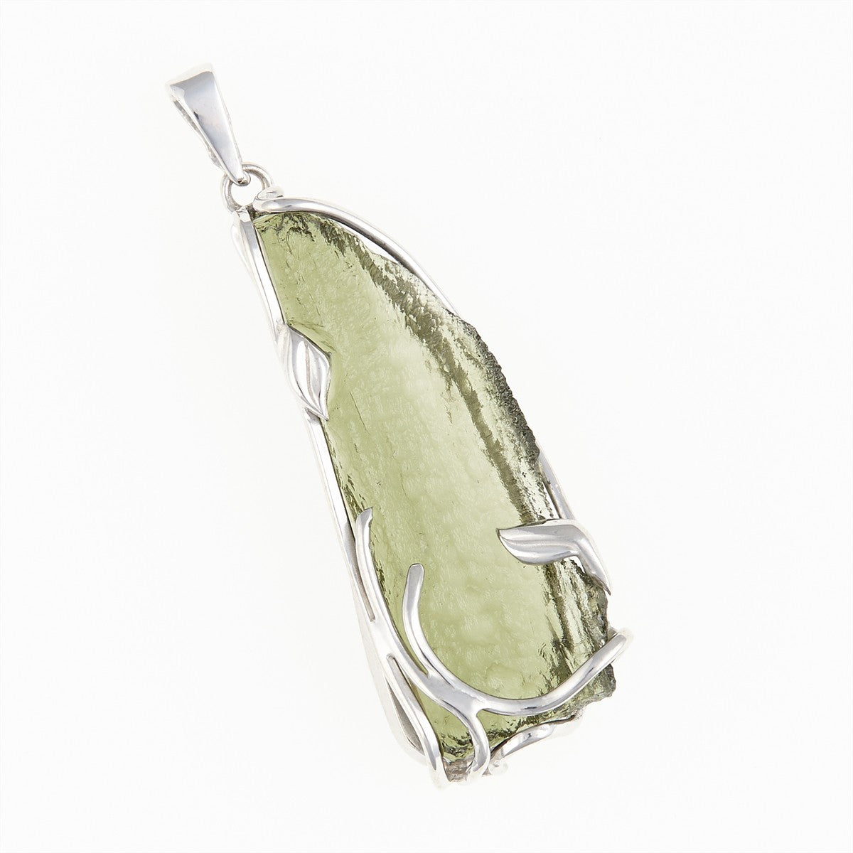 Silver pendant with a moldavite - 26-073