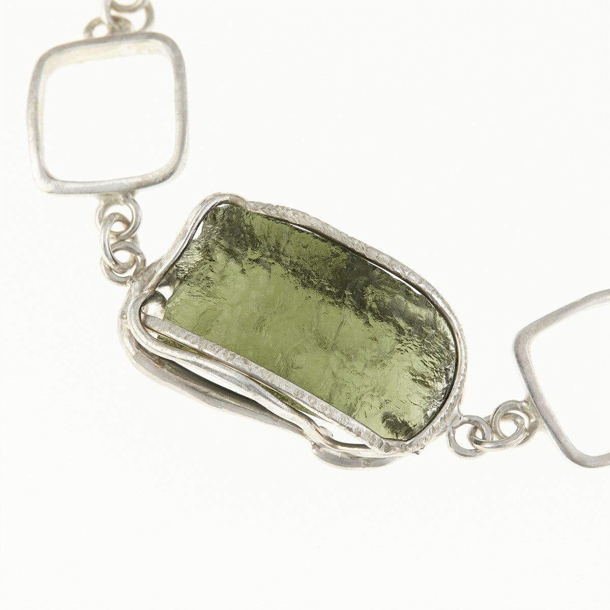 Silver bracelet with moldavite MS26-087