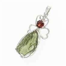 Ciondolo in argento con moldavite e granato - angelo 26-109