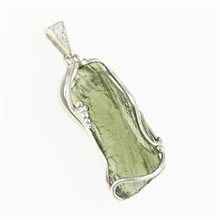 Ciondolo in argento con moldavite e zirconi 26-192