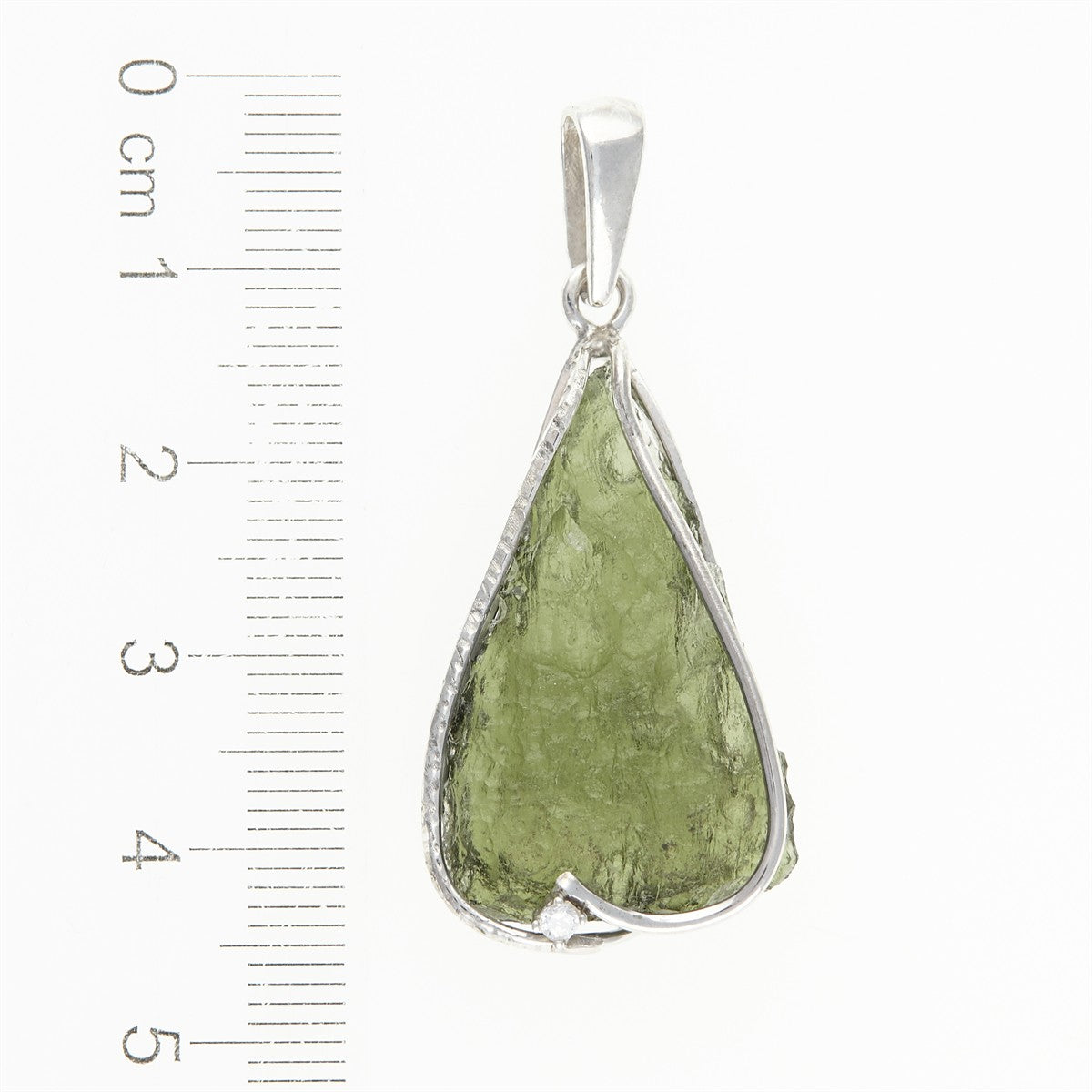 Silver pendant with a moldavite und zircon 26-208