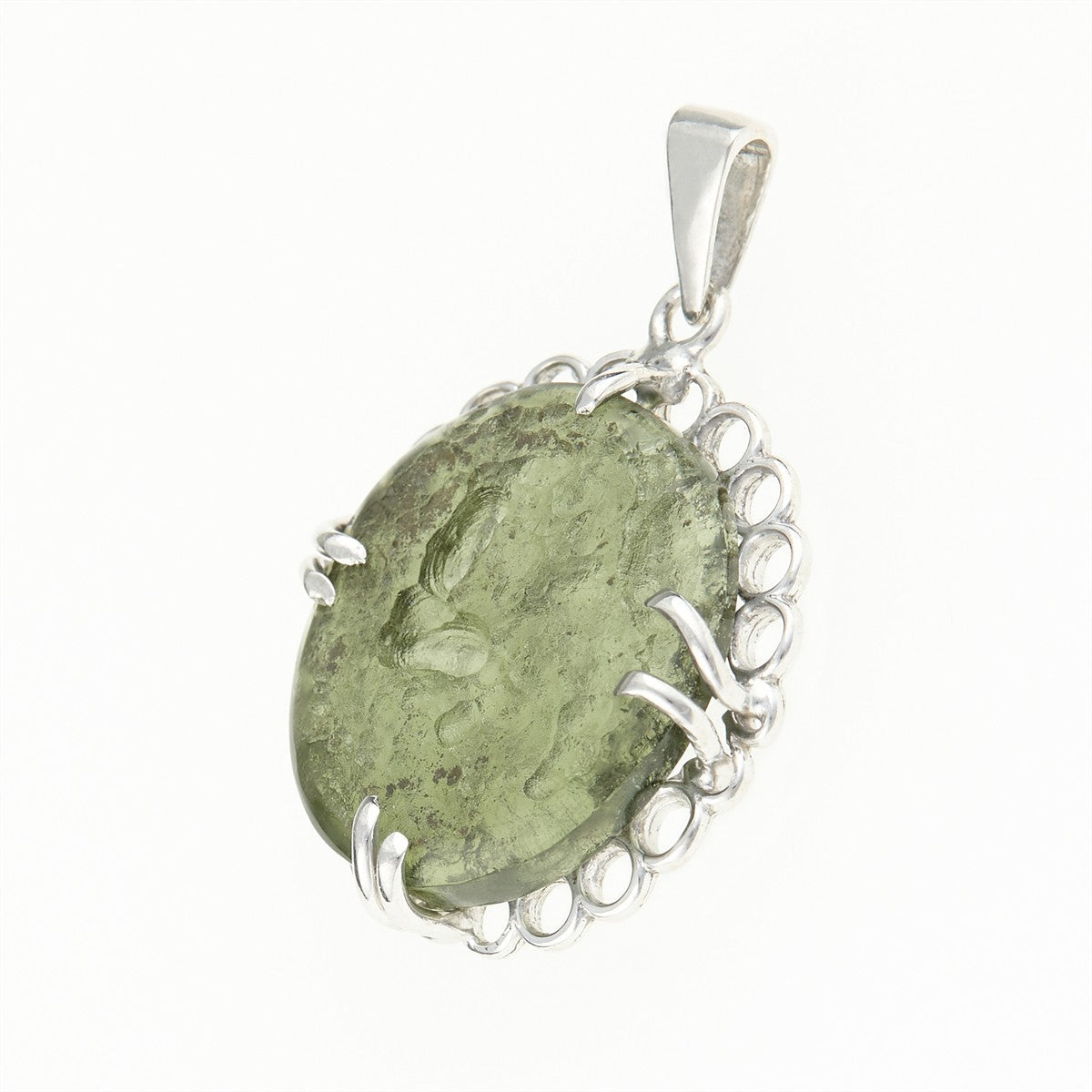 Silver pendant with a moldavite 26-210