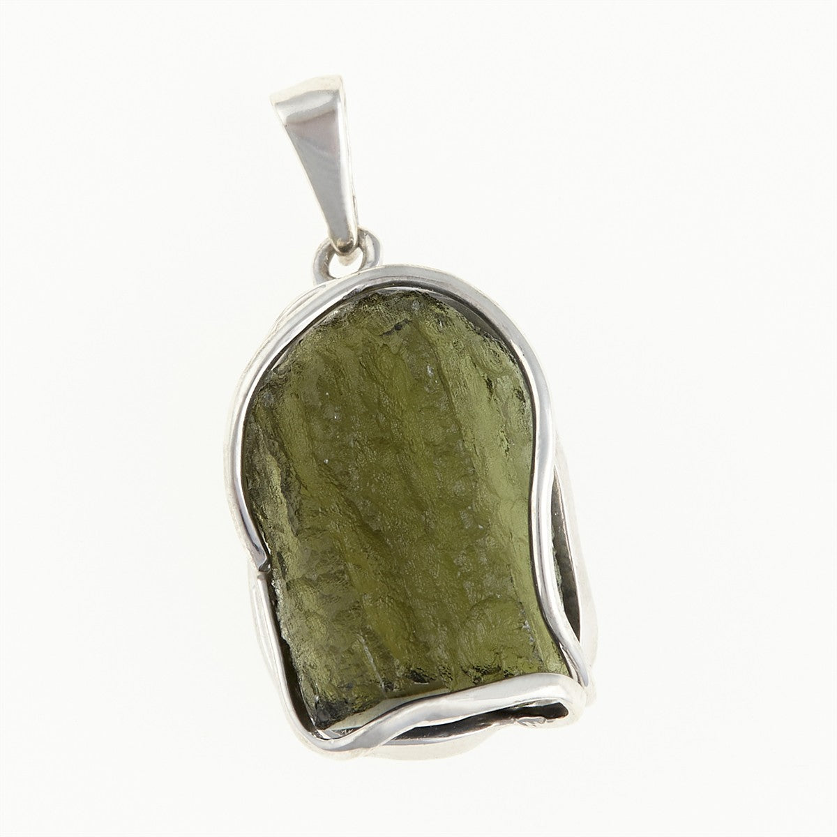 Silver pendant with a moldavite MS26-282
