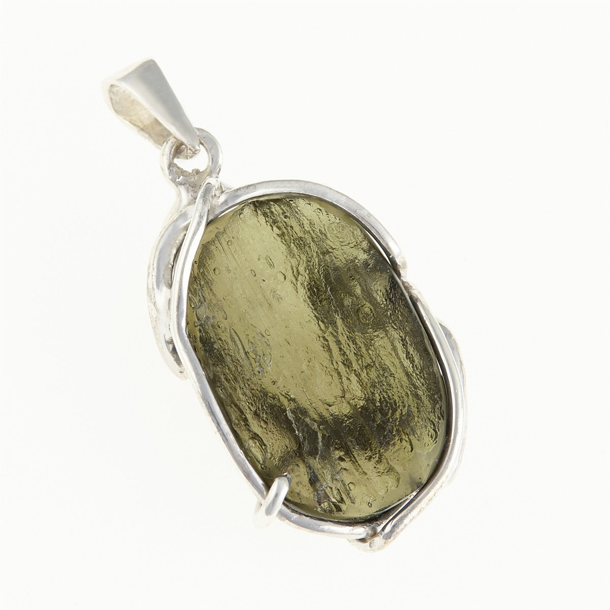 Silver pendant with a moldavite MS26-285