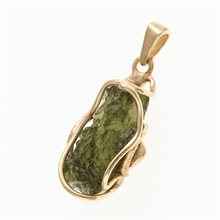 Ciondolo placcato oro con codice moldavite MS26-294