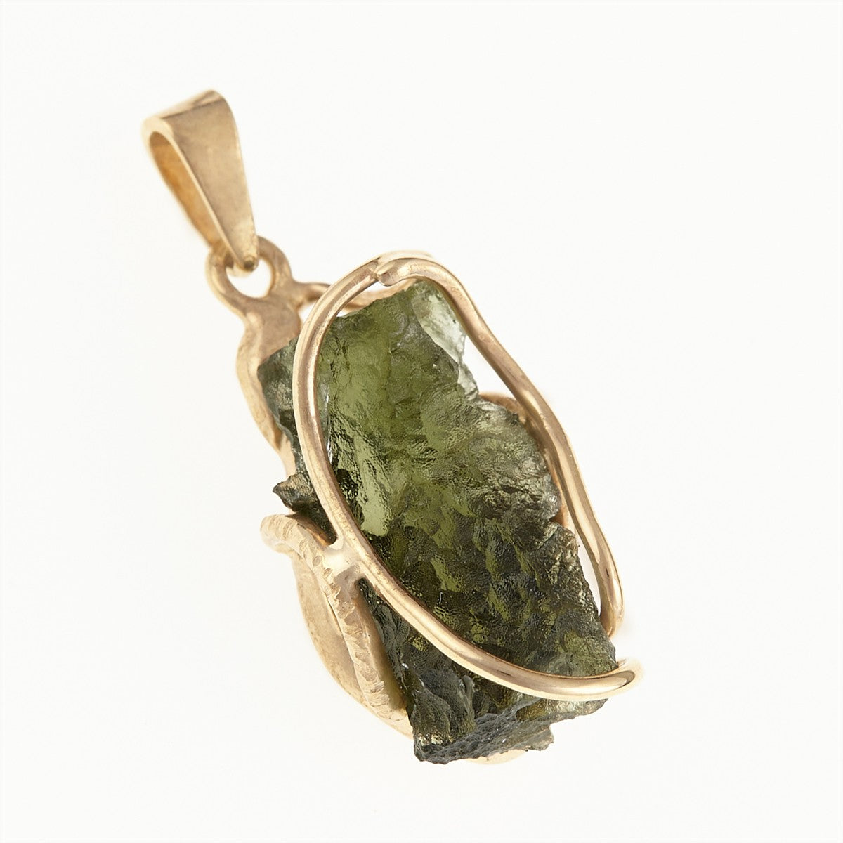 Gilded pendant with a moldavite MS26-294