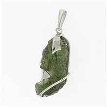 Silver pendant with moldavite 7788
