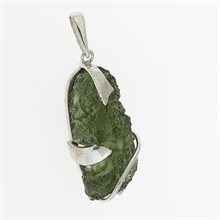 Silver pendant with moldavite 7788