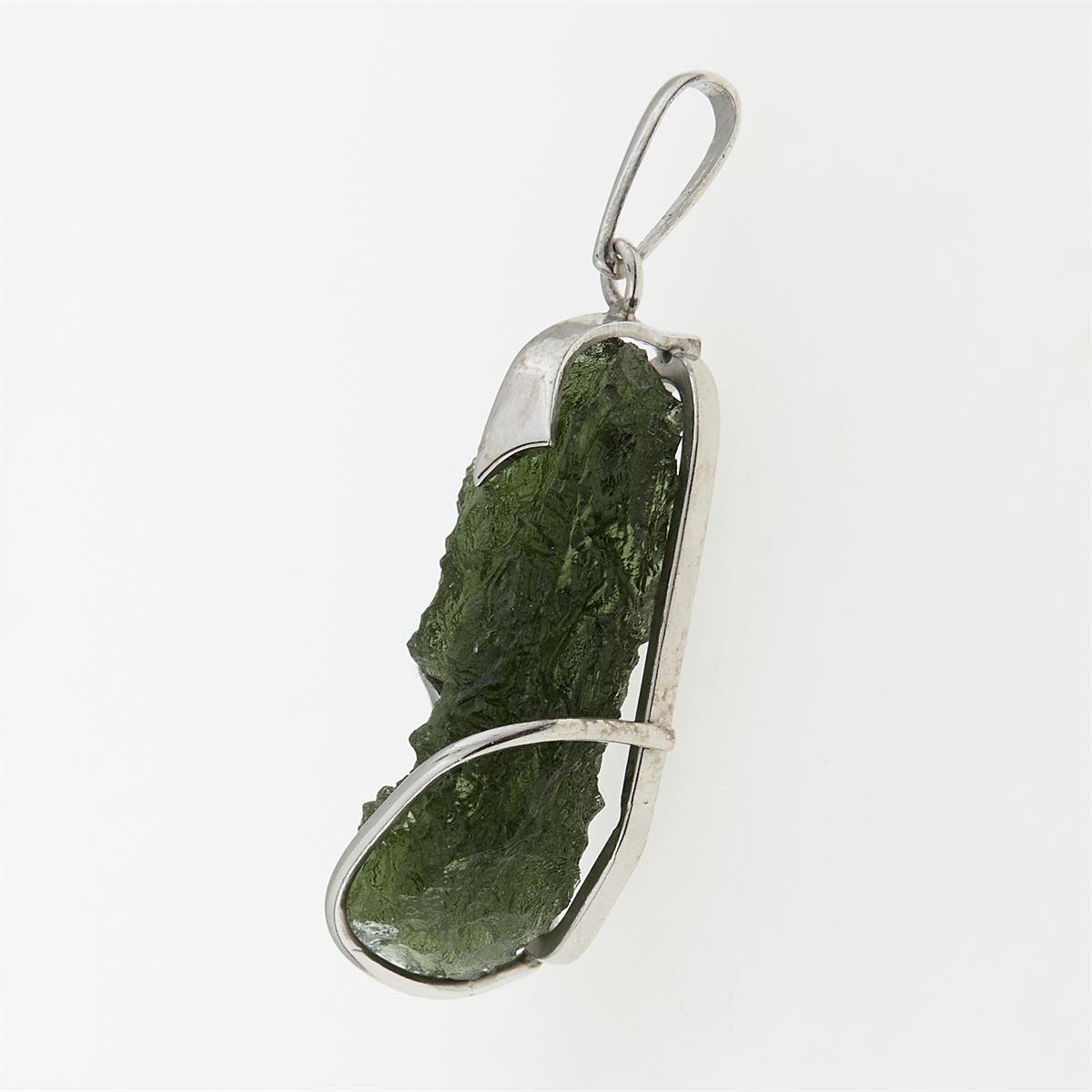 Silver pendant with moldavite 7788