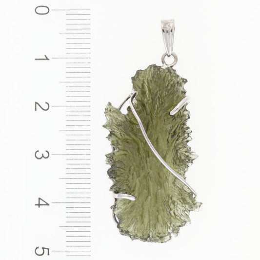 Pendente in oro con a moldavite 7796