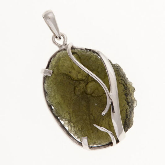 Pendente in oro con a moldavite 7861