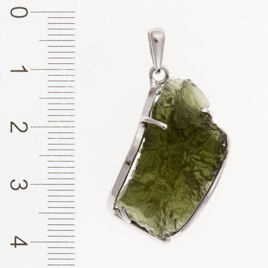 Pendente in oro con a moldavite 8314