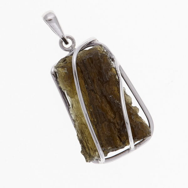 Pendente in oro con a moldavite 8334