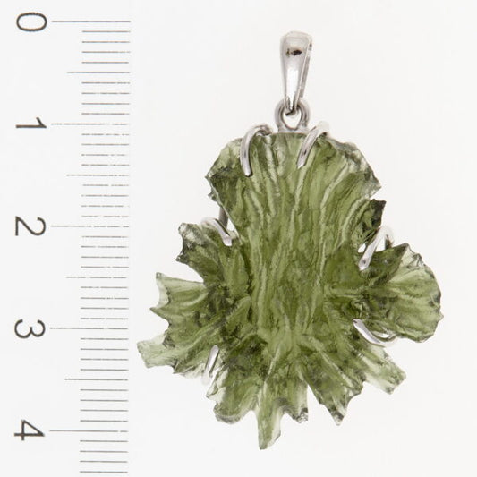 Pendente in oro con a moldavite 8613