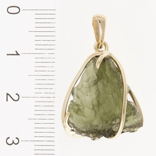 Pendente in oro con a moldavite 8618