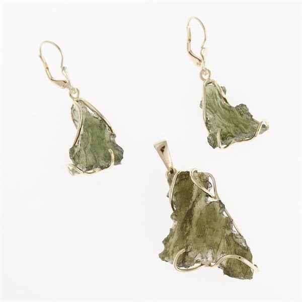 Golden set with moldavites 8621