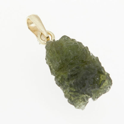 Pendente in oro con a moldavite 9065