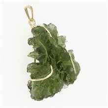 Ciondolo dorato con codice moldavite 9496