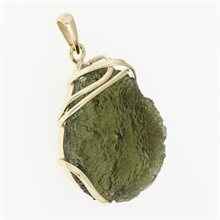 Ciondolo dorato con codice moldavite 9510