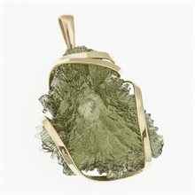 Ciondolo dorato con codice moldavite 9512