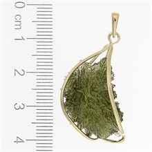 Golden pendant with a moldavite 9513