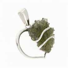 Ciondolo Argento con moldavite – heart 9525