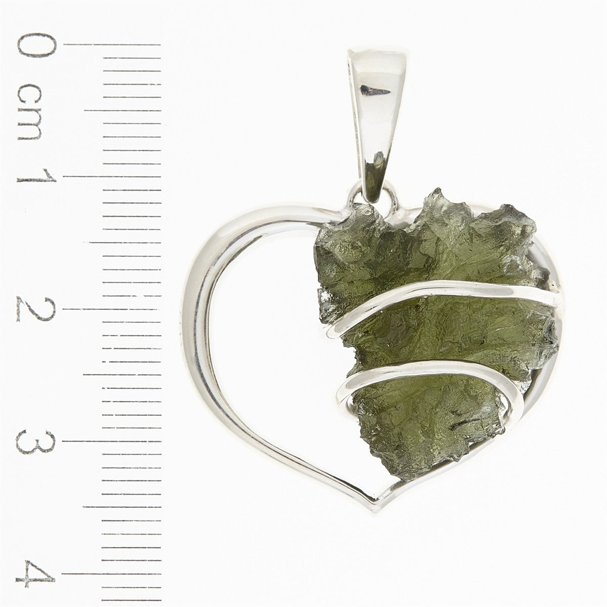 Silver pendant with moldavite – heart 9525