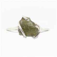 Anello in argento con pietra naturale moldavite 458