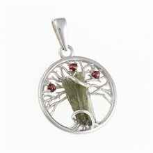 Ciondolo in argento con moldavite e granati – Tree of life 475