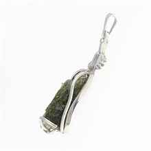 Ciondolo in argento con moldavite e zirconi - angelo -533
