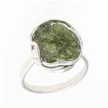 Silver ring with natural moldavite 539