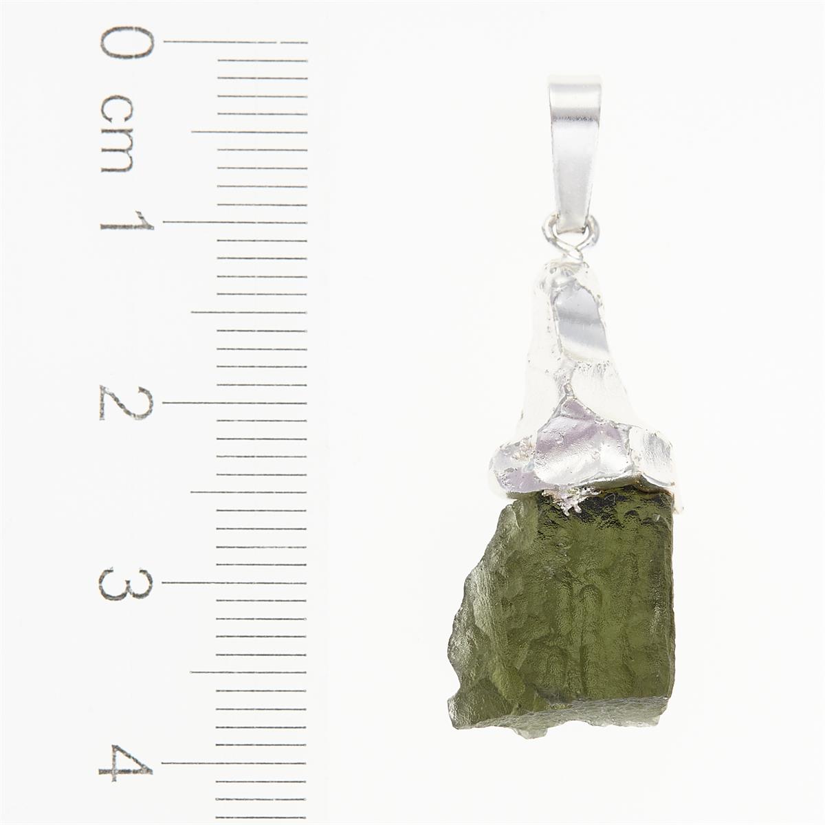 Pendant with natural moldavite 038