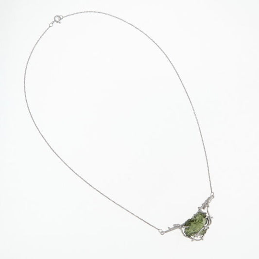 Collana d'argento con moldavite 8929