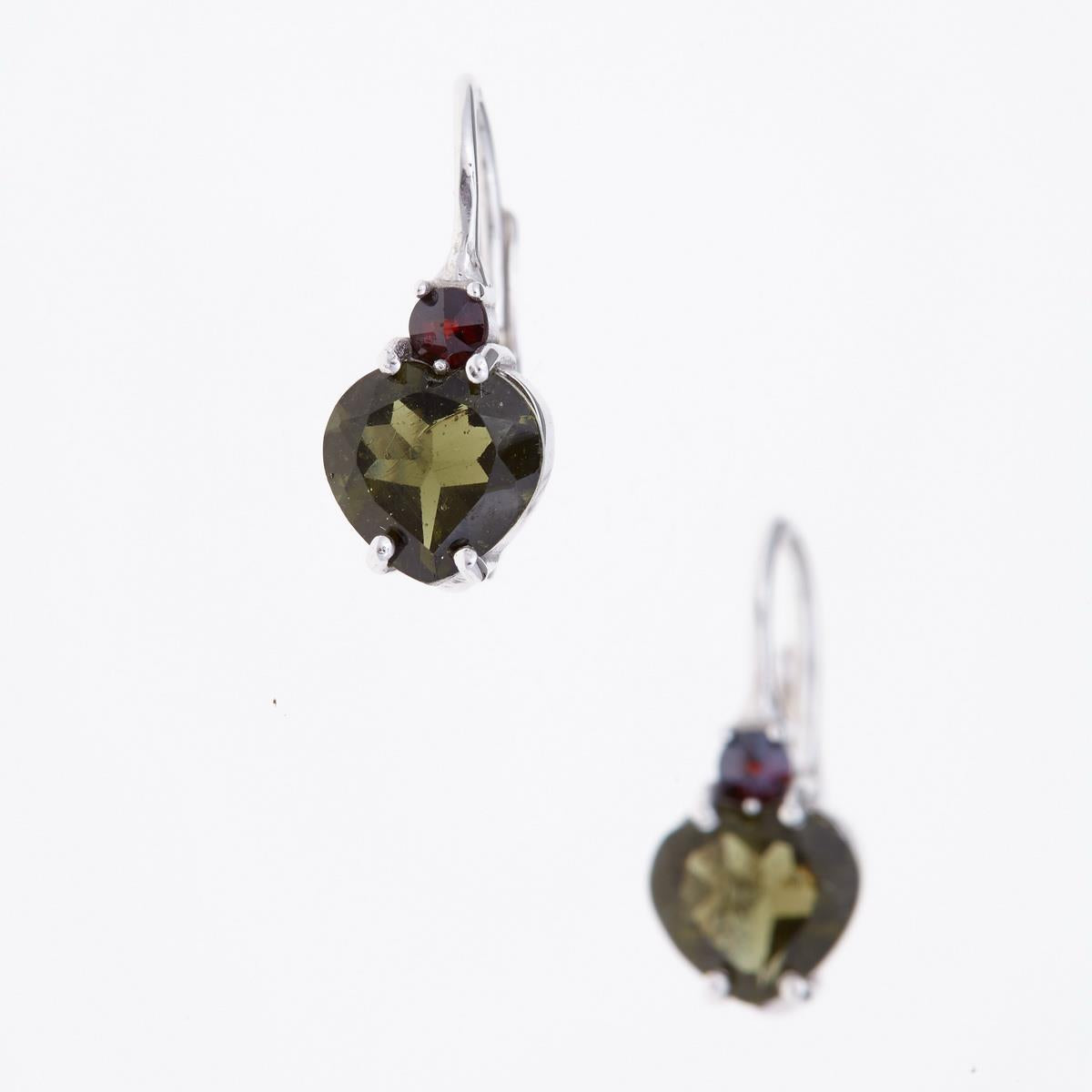 Silver earrings with moldavite and garnets - heart 150G