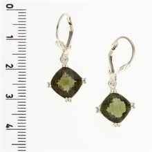 Orecchini in argento con Moldaviti 271