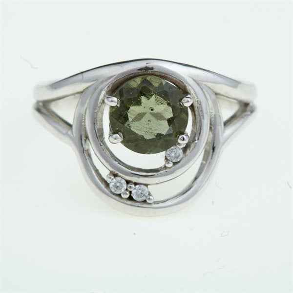 Anello in argento con moldavite e zirconi 285