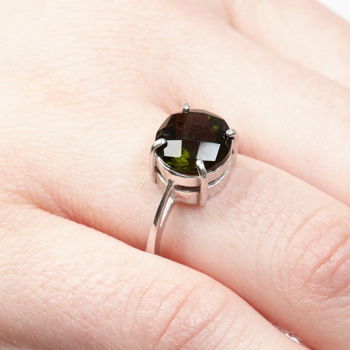 Silver ring with moldavite 376