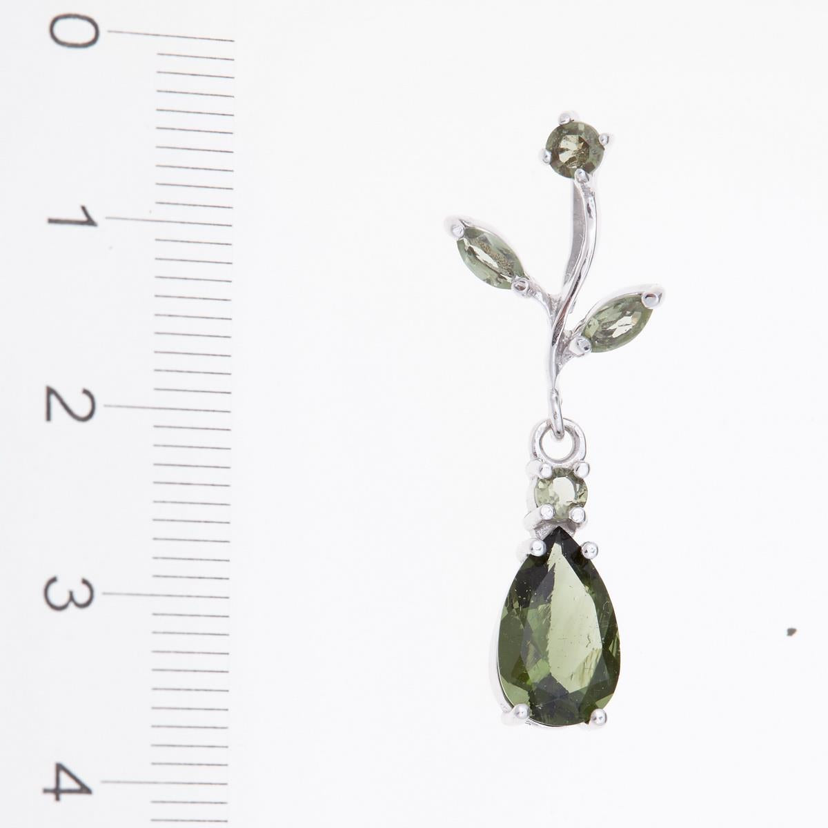 Silver pendant with moldavites 427