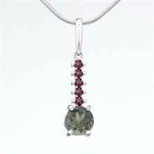 Silver pendant with moldavite and garnets 434G