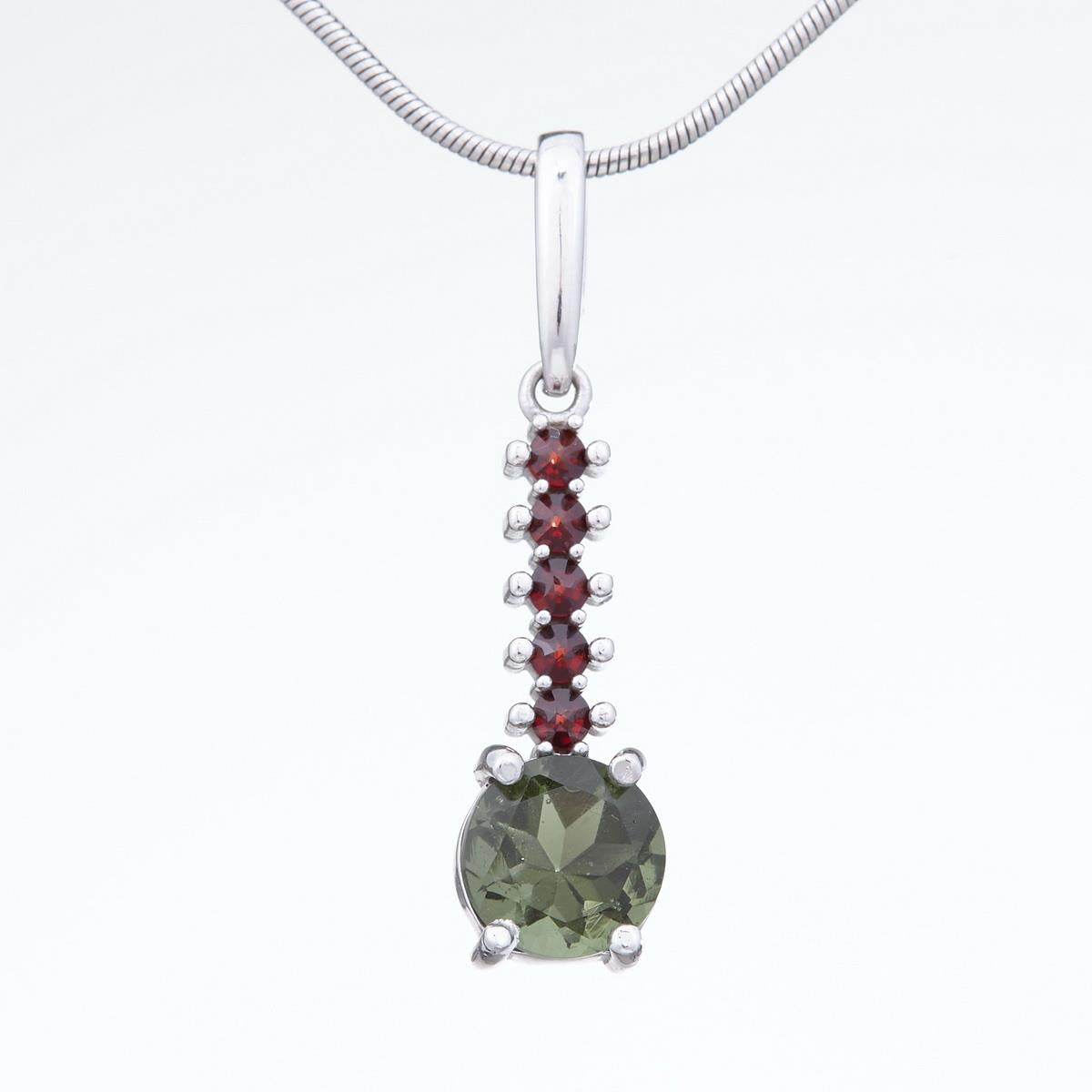 Silver pendant with moldavite and garnets 434G