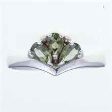Anello in argento con Moldaviti 513